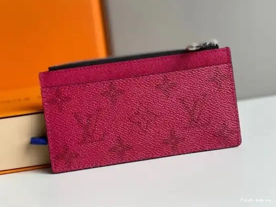 First bag ru COIN VUITTON LOUIS CARD HOLDER 0523